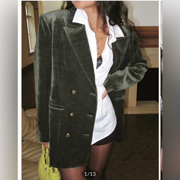 Commense Jackets & Blazers - NWT Commense Retro Velvet Blazer Sz XS